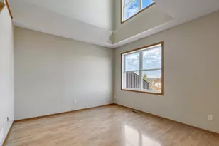 4646 Blaylock Way, Inver Grove Heights, MN 55076 - Photo 3