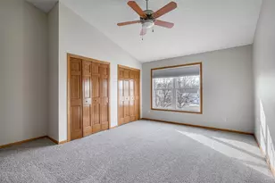 4646 Blaylock Way, Inver Grove Heights, MN 55076 - Photo 11