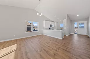 2223 La Tour Dr, Shakopee, MN 55379 - Photo 3