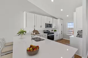 2223 La Tour Dr, Shakopee, MN 55379 - Photo 1