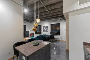 601 Marquette Ave, Minneapolis, MN 55402 - Photo 5