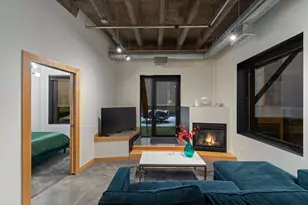 601 Marquette Ave, Minneapolis, MN 55402 - Photo 9