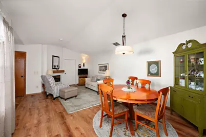 418 Sarazin Street, Shakopee, MN 55379 - Photo 7