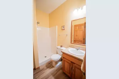 409 19th Street SE, Willmar, MN 56201 - Photo 17