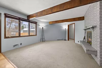 1020 Roberts Road SW, Hutchinson, MN 55350 - Photo 7