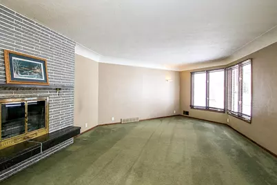 1020 Roberts Road SW, Hutchinson, MN 55350 - Photo 5