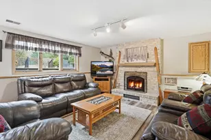 2938 Valento Ln, Little Canada, MN 55117 - Photo 11