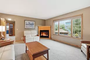 2938 Valento Ln, Little Canada, MN 55117 - Photo 5