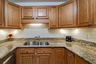 7500 Cahill Rd, Edina, MN 55439 - Photo 9