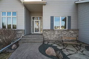 8927 W 136th St, Savage, MN 55378 - Photo 5