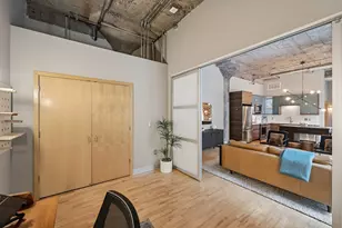 521 S 7th St, Minneapolis, MN 55415 - Photo 13