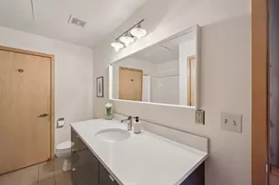 521 S 7th St, Minneapolis, MN 55415 - Photo 25