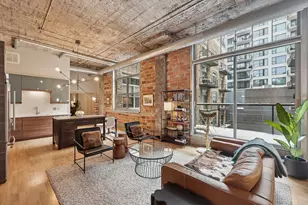 521 S 7th St, Minneapolis, MN 55415 - Photo 1