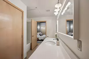 521 S 7th St, Minneapolis, MN 55415 - Photo 17