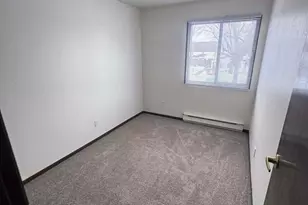 408 Park Ave, Madison, MN 56256 - Photo 11