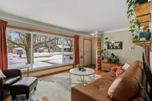 1297 Hall Ave, West Saint Paul, MN 55118 - Photo 3