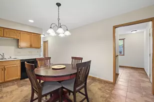 1953 Eastridge Ct, Stillwater, MN 55082 - Photo 3