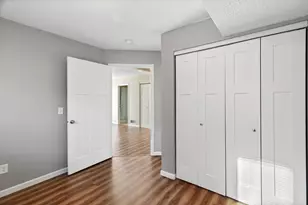 12719 Huntington Ave, Savage, MN 55378 - Photo 19