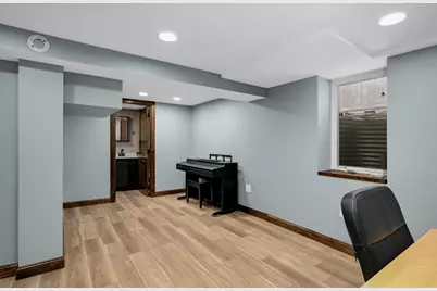 10822 Xerxes Avenue S, Bloomington, MN 55431 - Photo 17