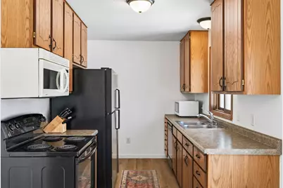 531 Nelson Lane, Center City, MN 55012 - Photo 11