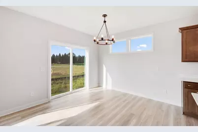 1264 Compton Avenue, River Falls, WI 54022 - Photo 9