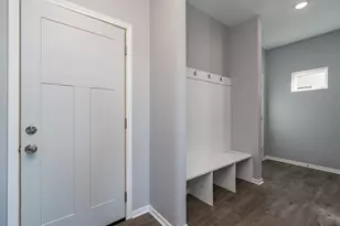 3129 & 3131 Noble Dr, Mankato, MN 56001 - Photo 3