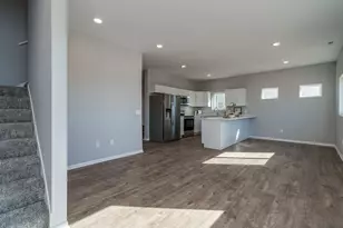 3201 & 3203 Noble Dr, Mankato, MN 56001 - Photo 15