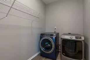 3201 & 3203 Noble Dr, Mankato, MN 56001 - Photo 19