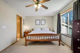 224 Hickory Ln E, Shakopee, MN 55379 - Photo 15