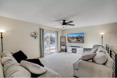 224 Hickory Lane E, Shakopee, MN 55379 - Photo 11