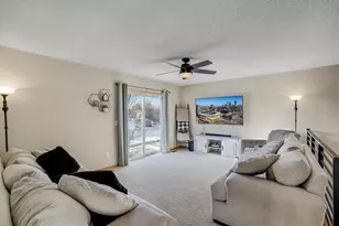 224 Hickory Ln E, Shakopee, MN 55379 - Photo 11