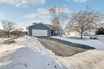 224 Hickory Lane E, Shakopee, MN 55379 - Photo 37