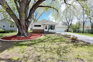 1608 N 5th St, Montevideo, MN 56265 - Photo 1