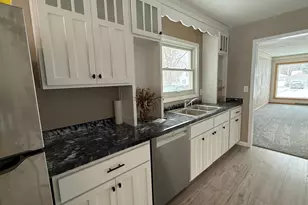 1608 N 5th St, Montevideo, MN 56265 - Photo 11