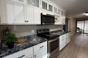 1608 N 5th St, Montevideo, MN 56265 - Photo 5