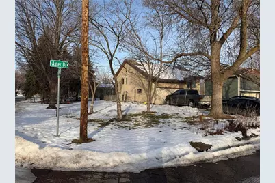 301 Aster Drive, Northfield, MN 55057 - Photo 3