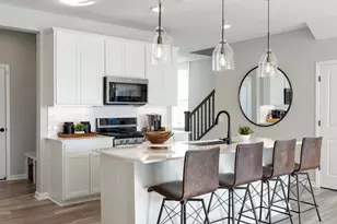 4745 Airlake Dr, Woodbury, MN 55129 - Photo 17