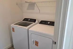 4745 Airlake Dr, Woodbury, MN 55129 - Photo 11