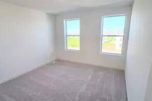 4747 Airlake Dr, Woodbury, MN 55129 - Photo 15