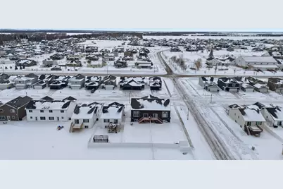 1495 69th Avenue S, Fargo, ND 58104 - Photo 33