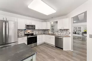 3840 Martin Ct, Hastings, MN 55033 - Photo 5