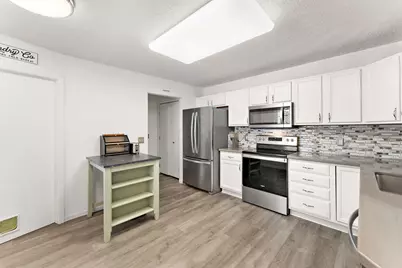 3840 Martin Court, Hastings, MN 55033 - Photo 5