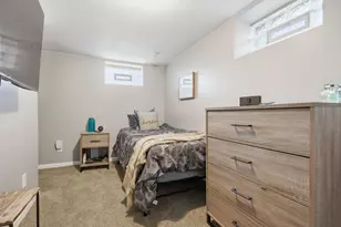 6430 Perry Ave N, Brooklyn Center, MN 55429 - Photo 17