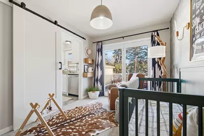 6430 Perry Avenue N, Brooklyn Center, MN 55429 - Photo 9