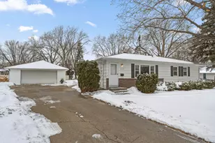 3330 68th Ct E, Inver Grove Heights, MN 55076 - Photo 41