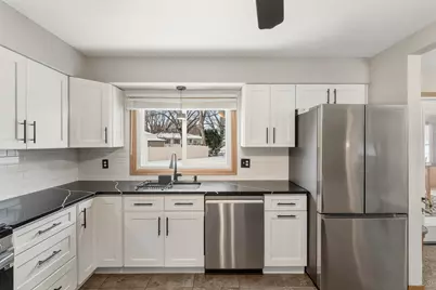 3330 68th Court E, Inver Grove Heights, MN 55076 - Photo 9