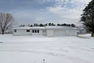 3876 230th St, Montevideo, MN 56265 - Photo 3