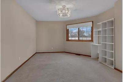 2208 10th Avenue SE, Willmar, MN 56201 - Photo 13