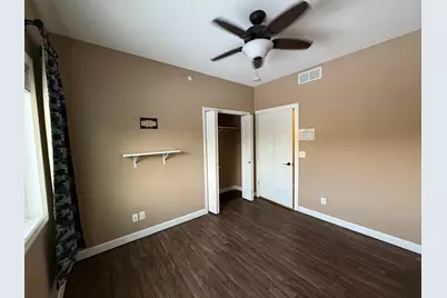 4137 Foxglove Avenue N, Brooklyn Park, MN 55443 - Photo 15