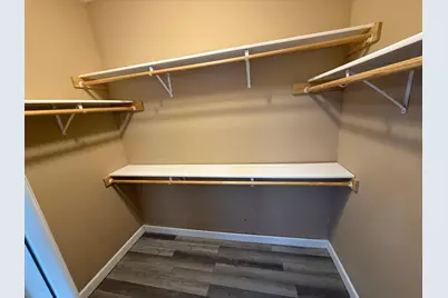 4137 Foxglove Avenue N, Brooklyn Park, MN 55443 - Photo 9